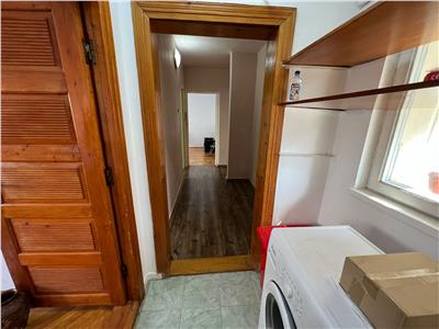 Apartament 3 camere, etaj 1, 65mp, zona Centrala  Primarie  Zimbru