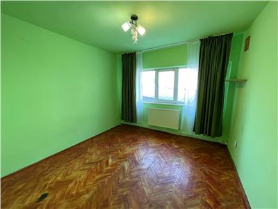 Apartament 3 camere, etaj 1, 65mp, zona Centrala  Primarie  Zimbru