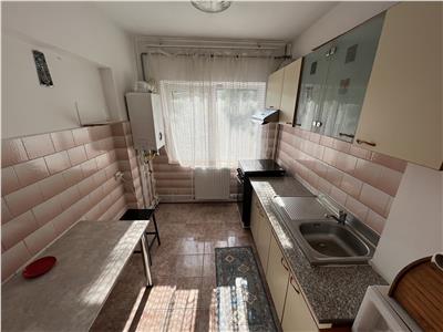 Apartament 2 camere, etaj 3, zona Gara  Lidl