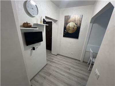 Apartament renovat 2023, ultramodern  ultracentral Scoala 9