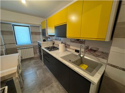 Apartament 3 camere, ultracentral, renovat , mobilat si utilat