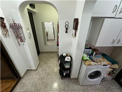 Apartament 2 camere, decomandat, 42mp, zona Sud