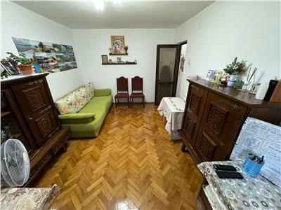 Apartament 2 camere, decomandat, 42mp, zona Sud