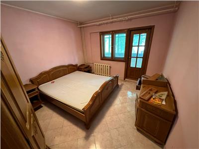 Apartament 3 camere , etaj 1, zona Brailei, suprafata totala 92mp