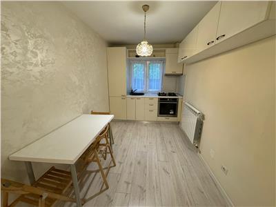 Apartament 2 camere,mobilat+utilat, BCR  Liceul Unirea  parter