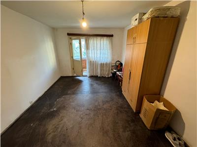 Apartament 2 cam, zona Bucegi, 58 mp utili, et 2/3,neimbunatatit