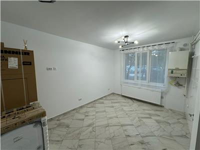 Garsoniera zona Gara veche, 30 mp utili, et parter/4,complet renovata