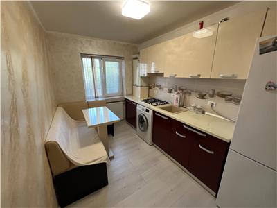 Apartament parter, mobilat si utilat, 2 camere , Liceul Economic