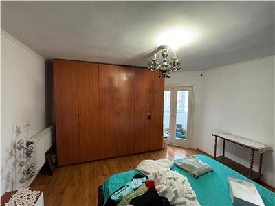 Apartament 4 camere, etaj 4, zona centrala  Tribunal  Hotel Vrancea