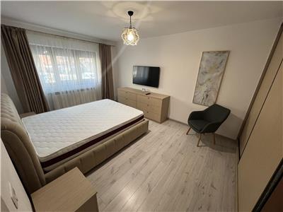 Apartament 2 camere, parter, mobilat si utilat COMPLET   Scoala 9