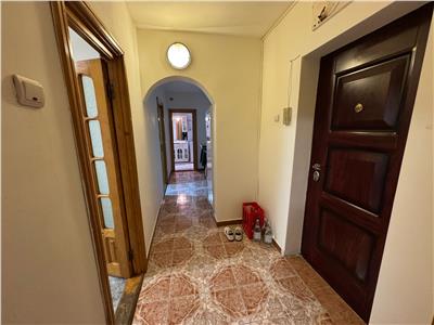 Apartament 2 camere , etaj 2, zona centrala, 58mp, mobilat complet