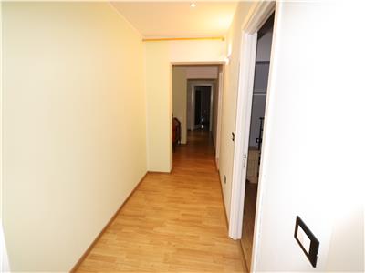 Apartament 3 camere, etaj 1, 100mp, zona CEC