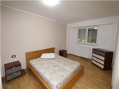 Apartament 3 camere, etaj 1, 100mp, zona CEC